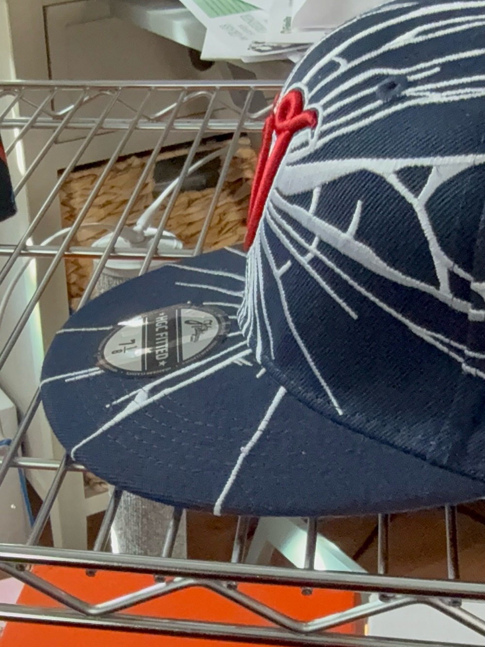 Nike Men's Navy Blue & White Snapback Hat